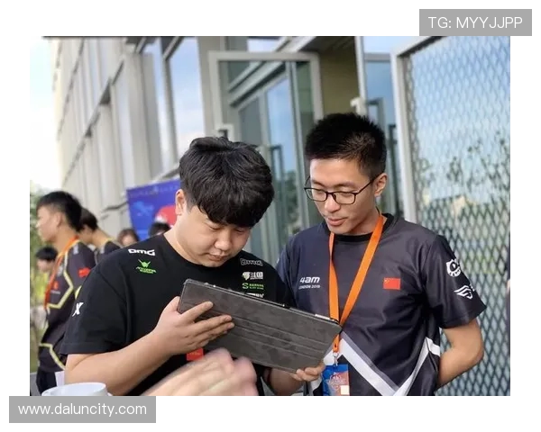 赛后复盘西安攀岩队与南京攀岩队的战术意识与团队协作分析