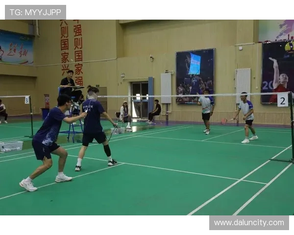 南京羽毛球队速度分析与训练策略探讨助力竞技水平提升